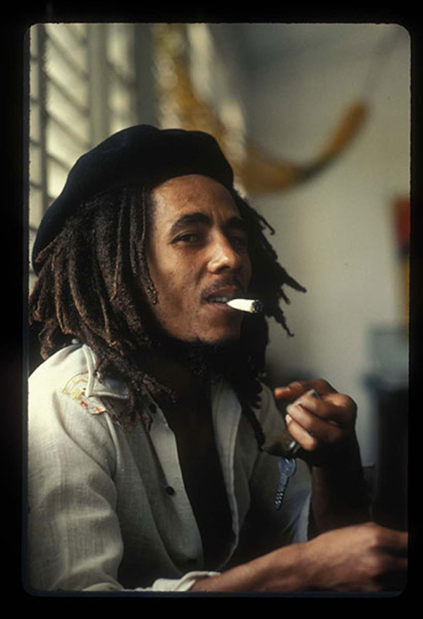 Bob Marley, Hope Road, Kingston, 1976. © David Burnett.