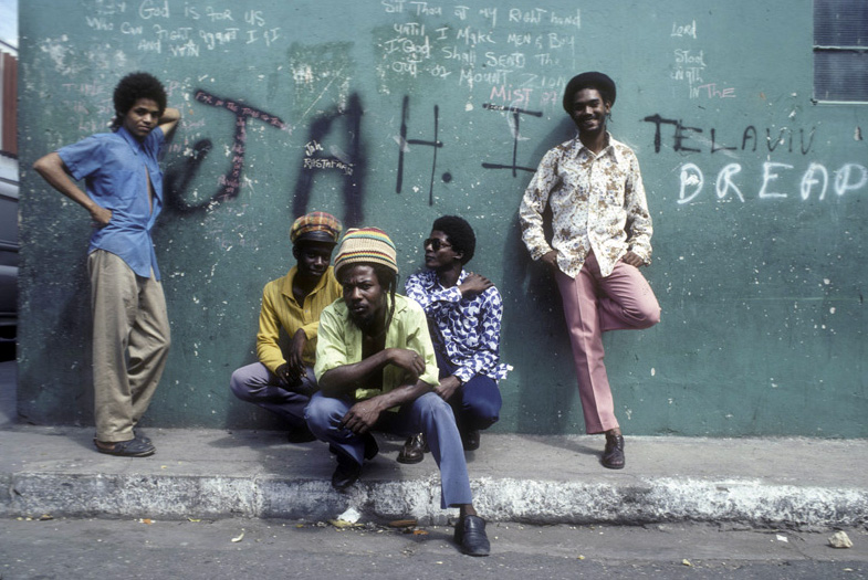 BUR0000_BMarleyBook05_LR