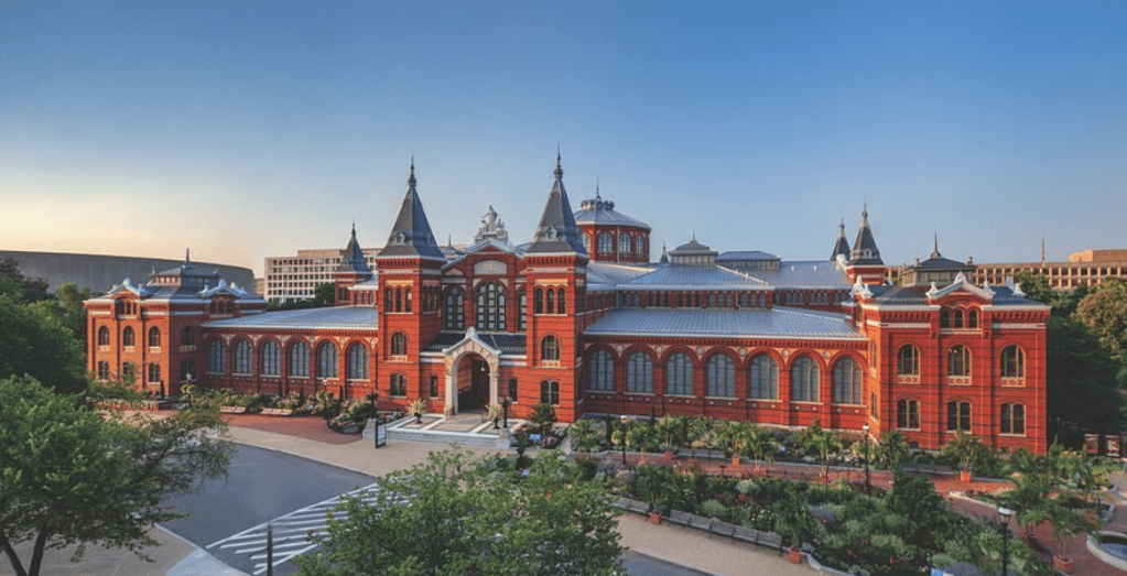 William Adair’s Golden Doors to Infinity Installation at the Smithsonian Arts and Industries Exhibition Space for the European Union’s State of the Arts&nbsp;Night